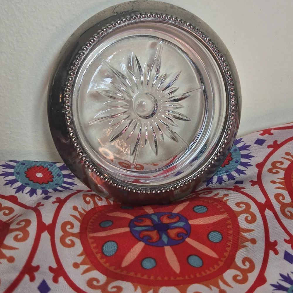 Silver Rimmed Glass Dish - Picture 2 of 4